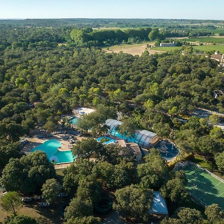 Camping Les Pres Du Roi Sommières Εξωτερικό φωτογραφία
