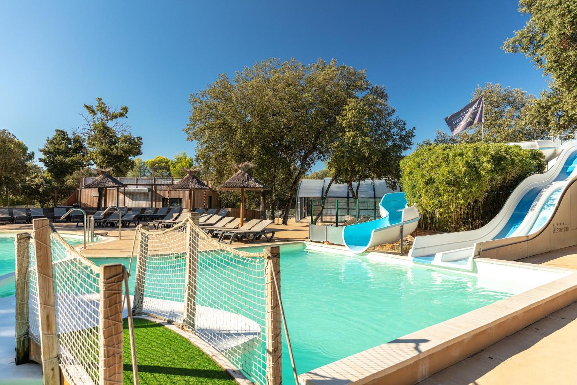 Camping Les Pres Du Roi Sommières Εξωτερικό φωτογραφία